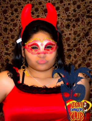 Janani with hubs friend clothed_6.jpg